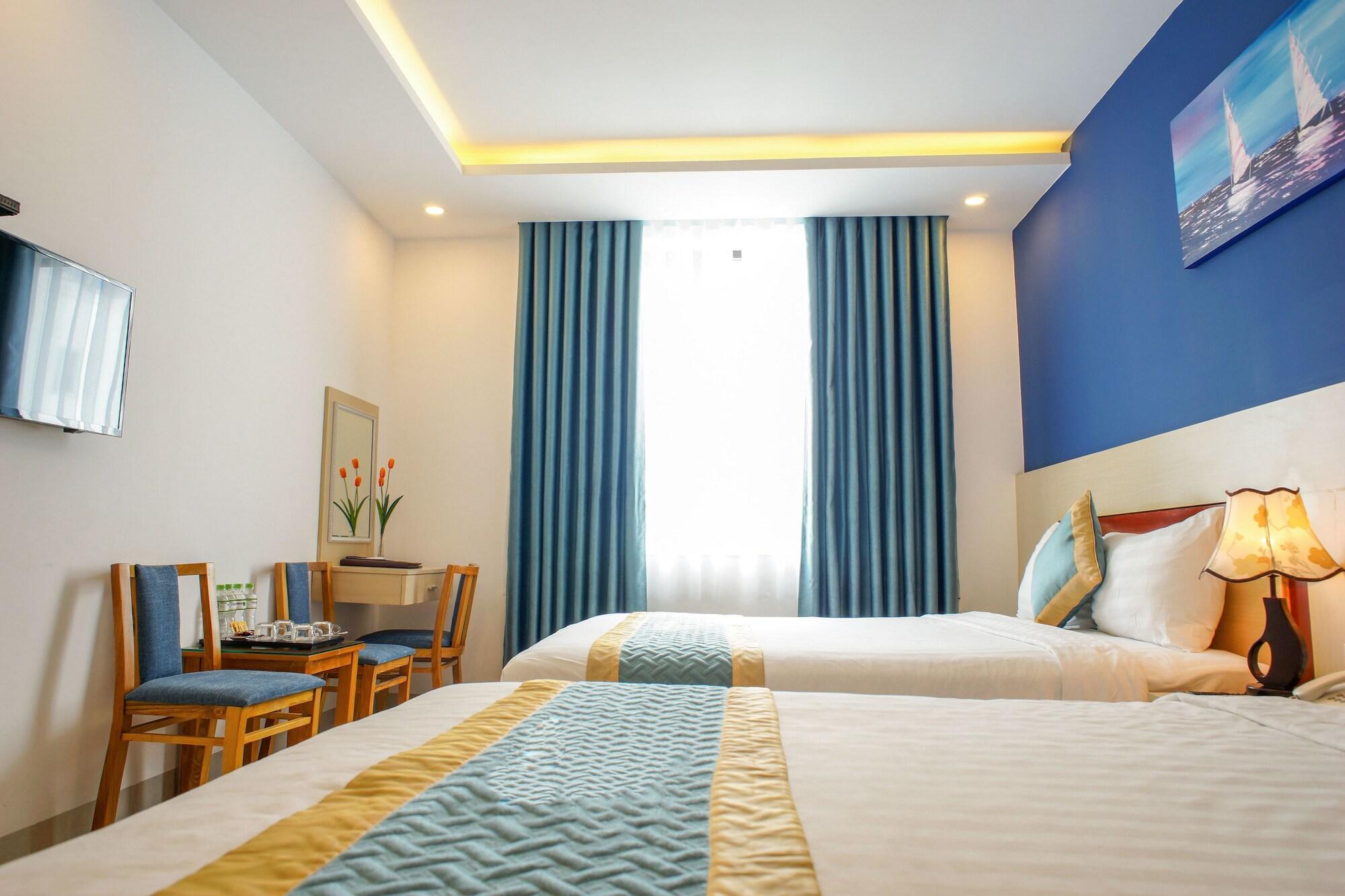 Maxhome Luxury Hotel Da Nang Buitenkant foto