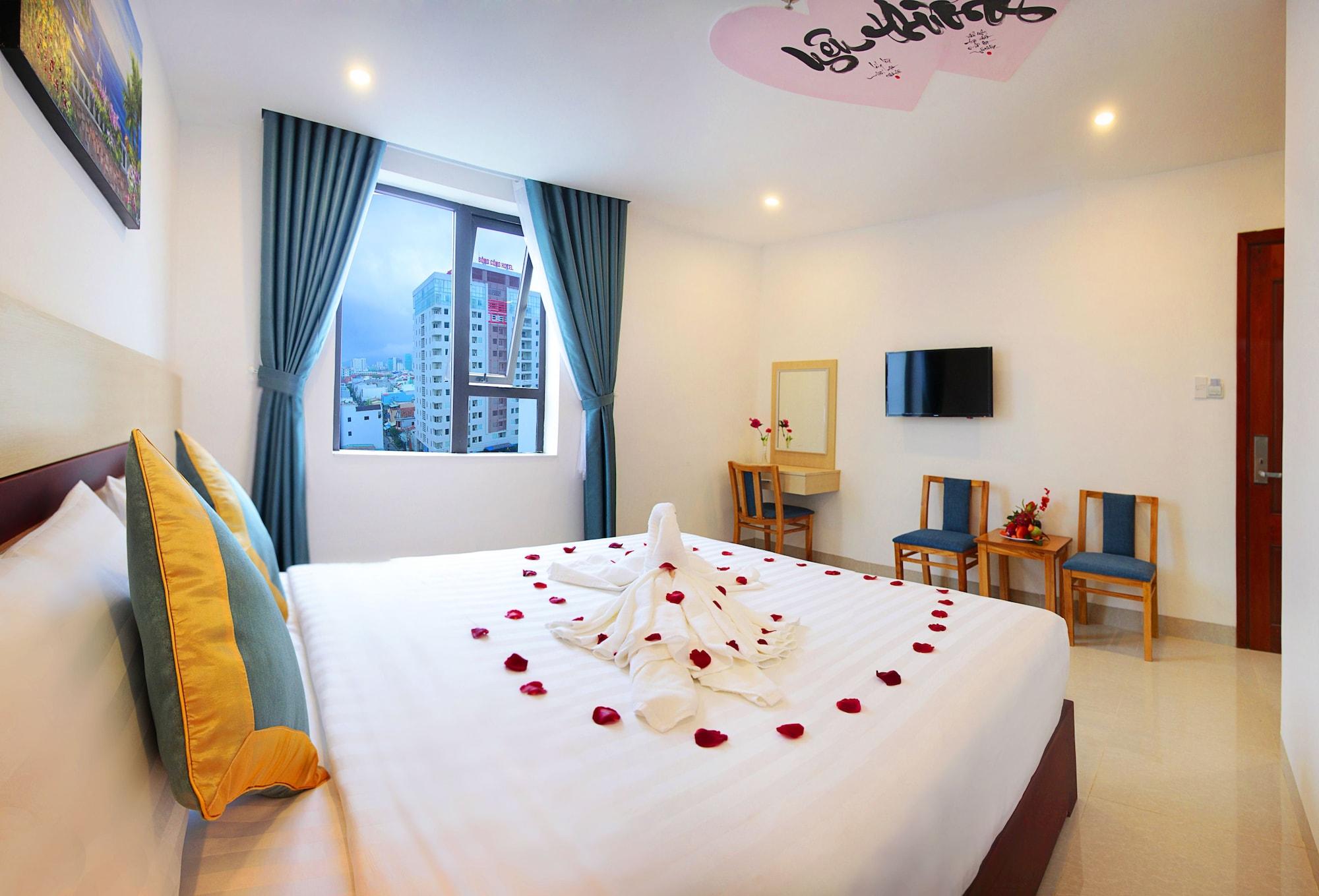 Maxhome Luxury Hotel Da Nang Buitenkant foto