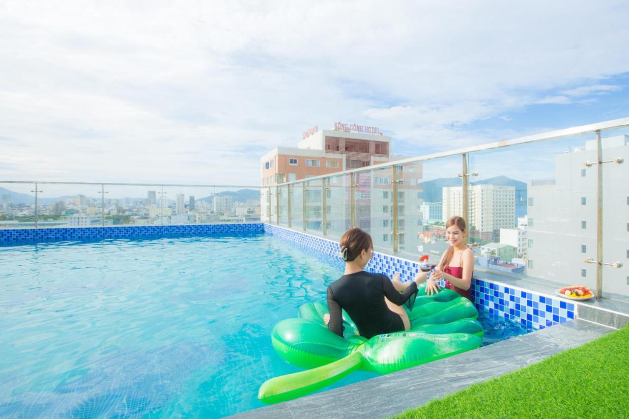 Maxhome Luxury Hotel Da Nang Buitenkant foto