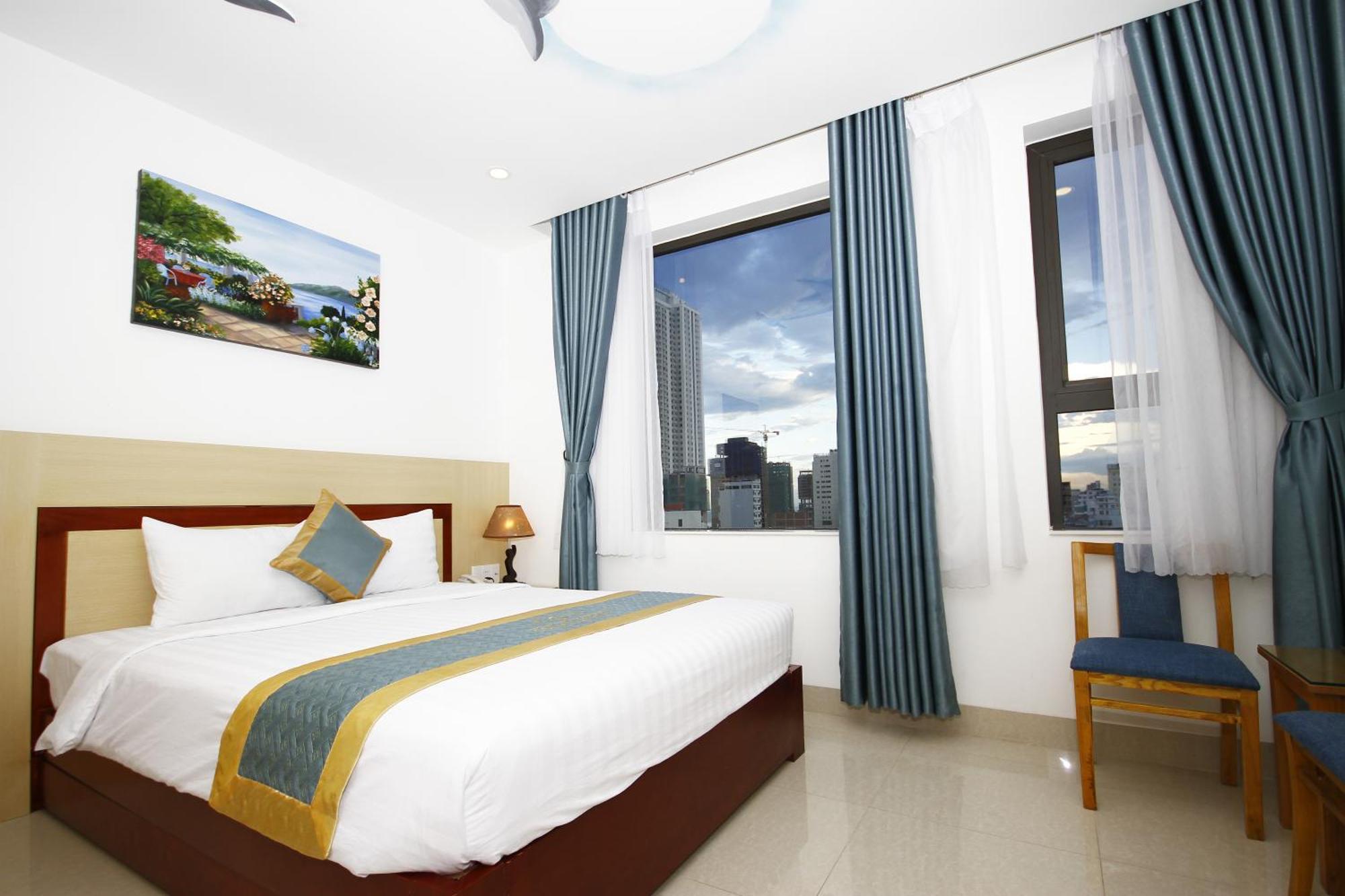 Maxhome Luxury Hotel Da Nang Buitenkant foto